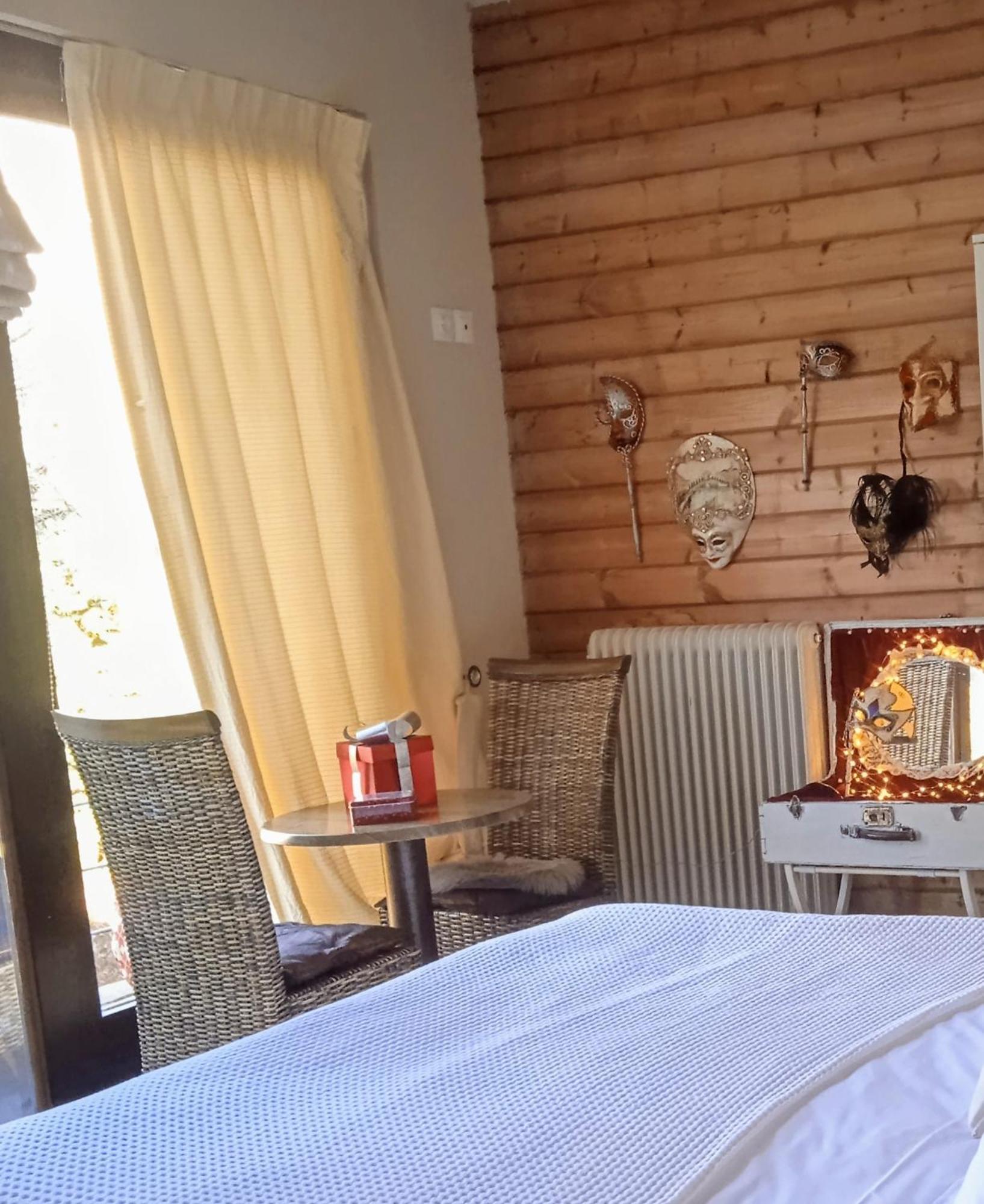 Enoro Hotel Prámanda Kültér fotó